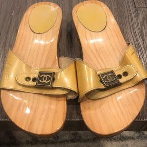 Chanel slides Dr.Scholl’s shoes